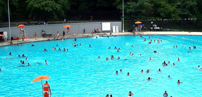 Cómo darse un bañito en Central Park: Lasker Pool
