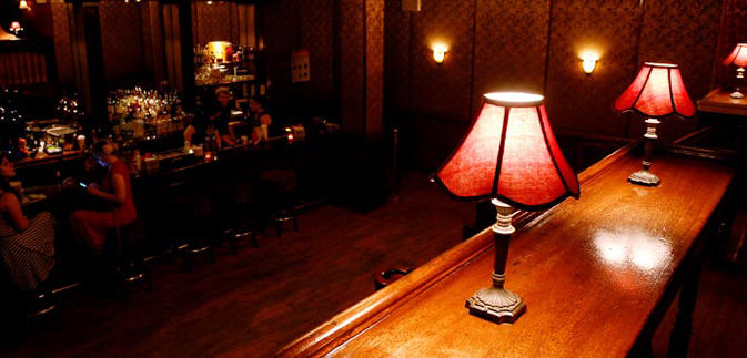 bar
